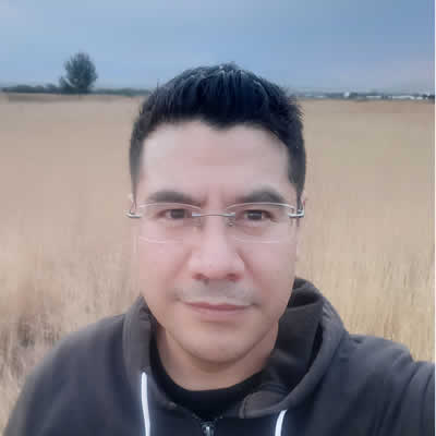 Mtro. Rogelio Paredes Jaramillo