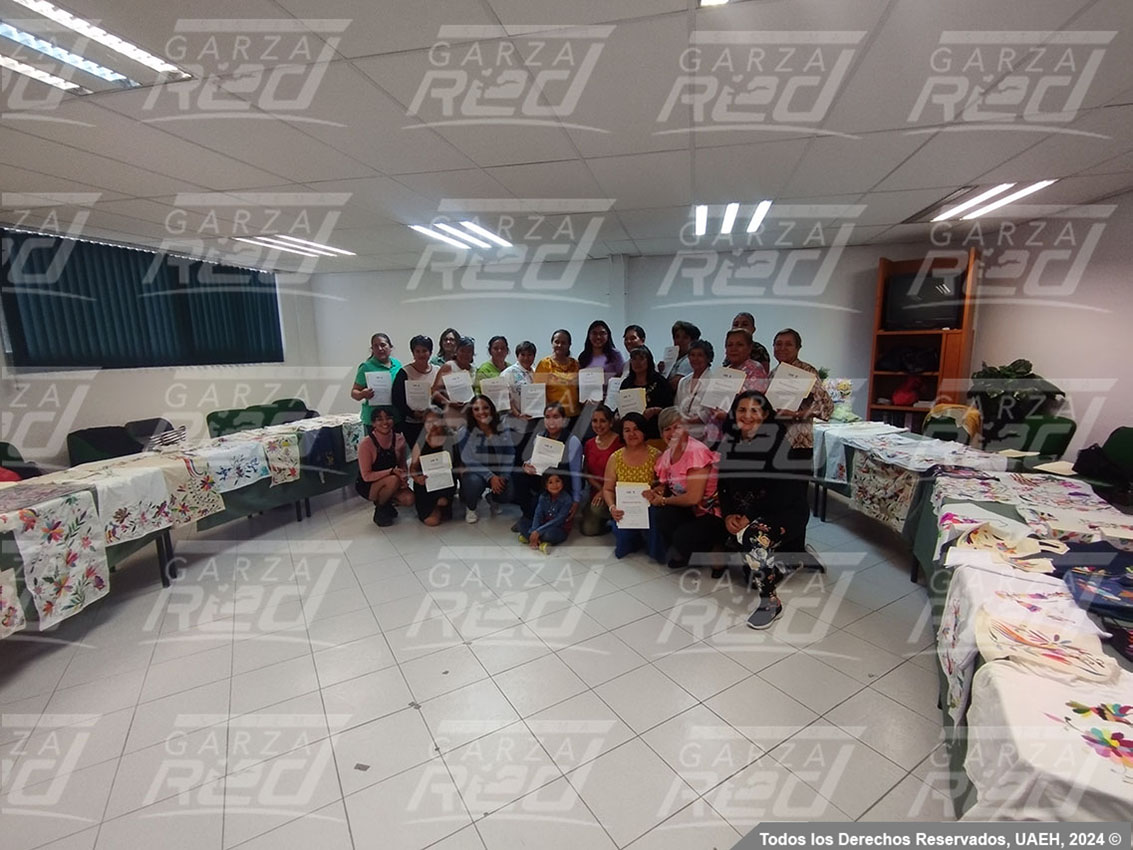 Curso de Bordado de Tenango