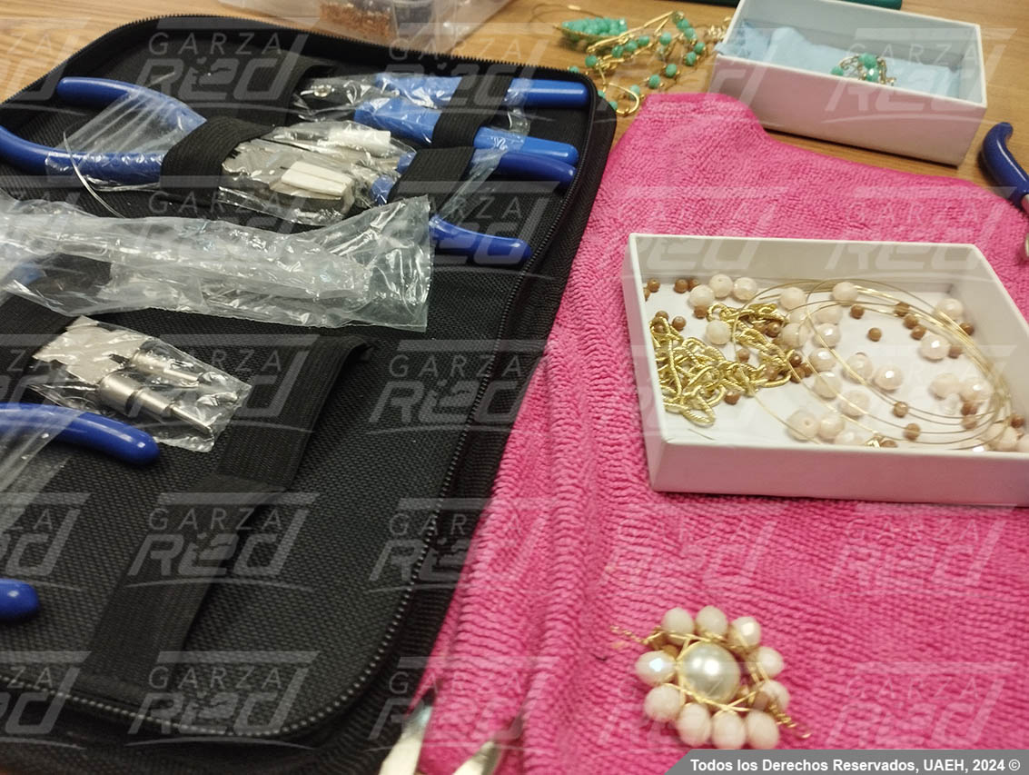 Curso de Bisutería en diferentes técnicas