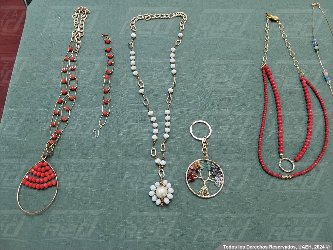 Curso de Bisutería en diferentes técnicas