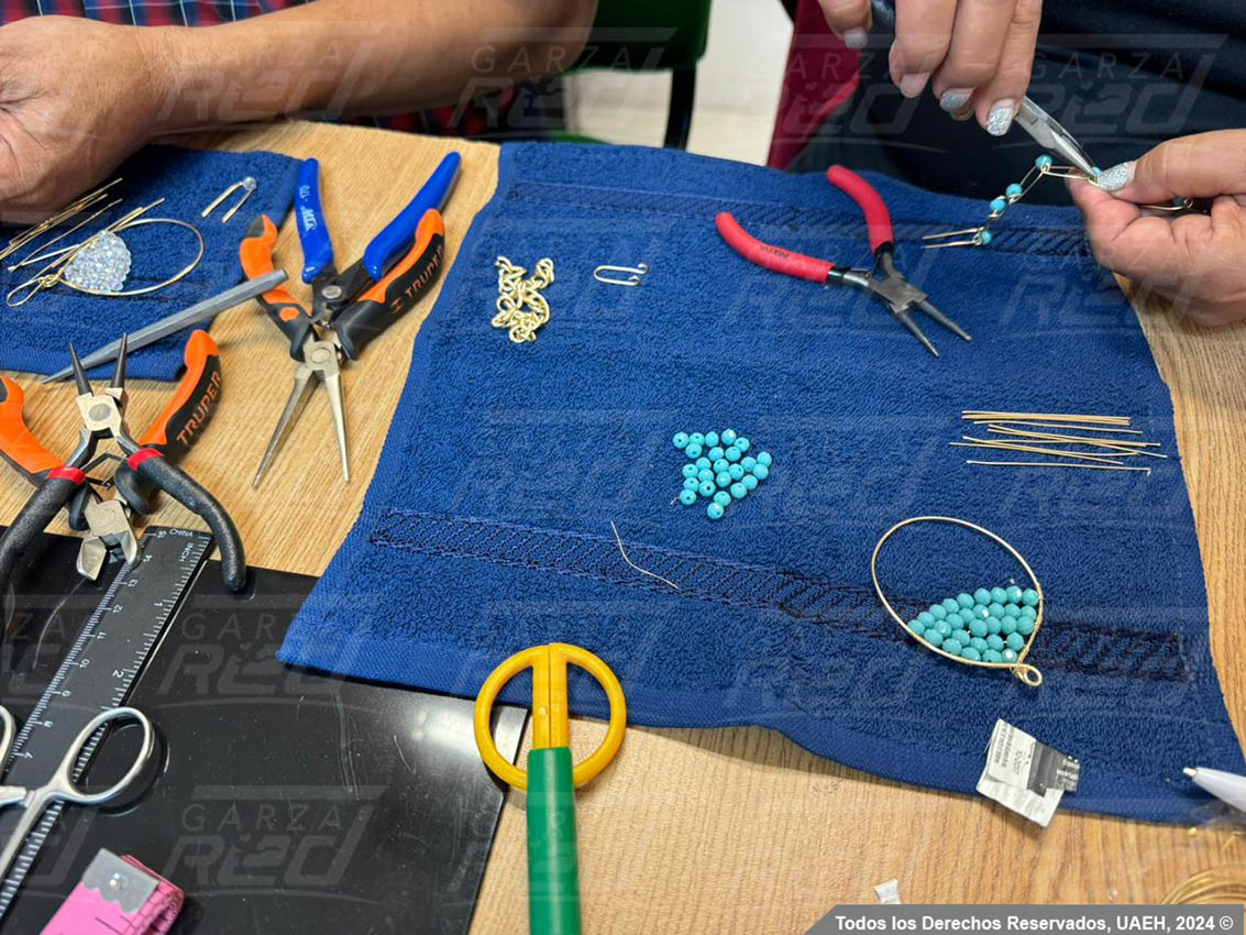 Curso de Bisutería en diferentes técnicas
