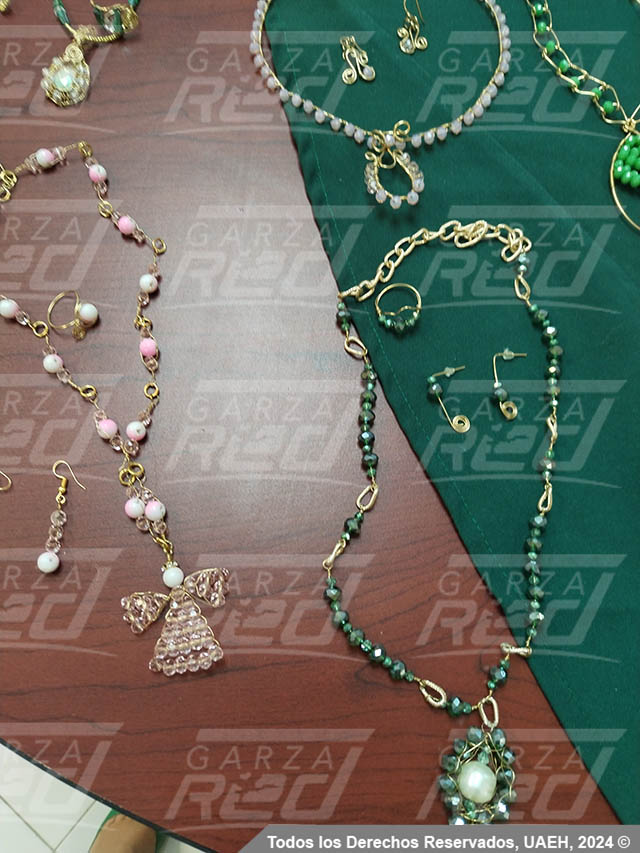 Curso de Bisutería en diferentes técnicas