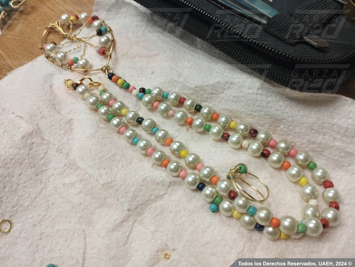 Curso de Bisutería en diferentes técnicas