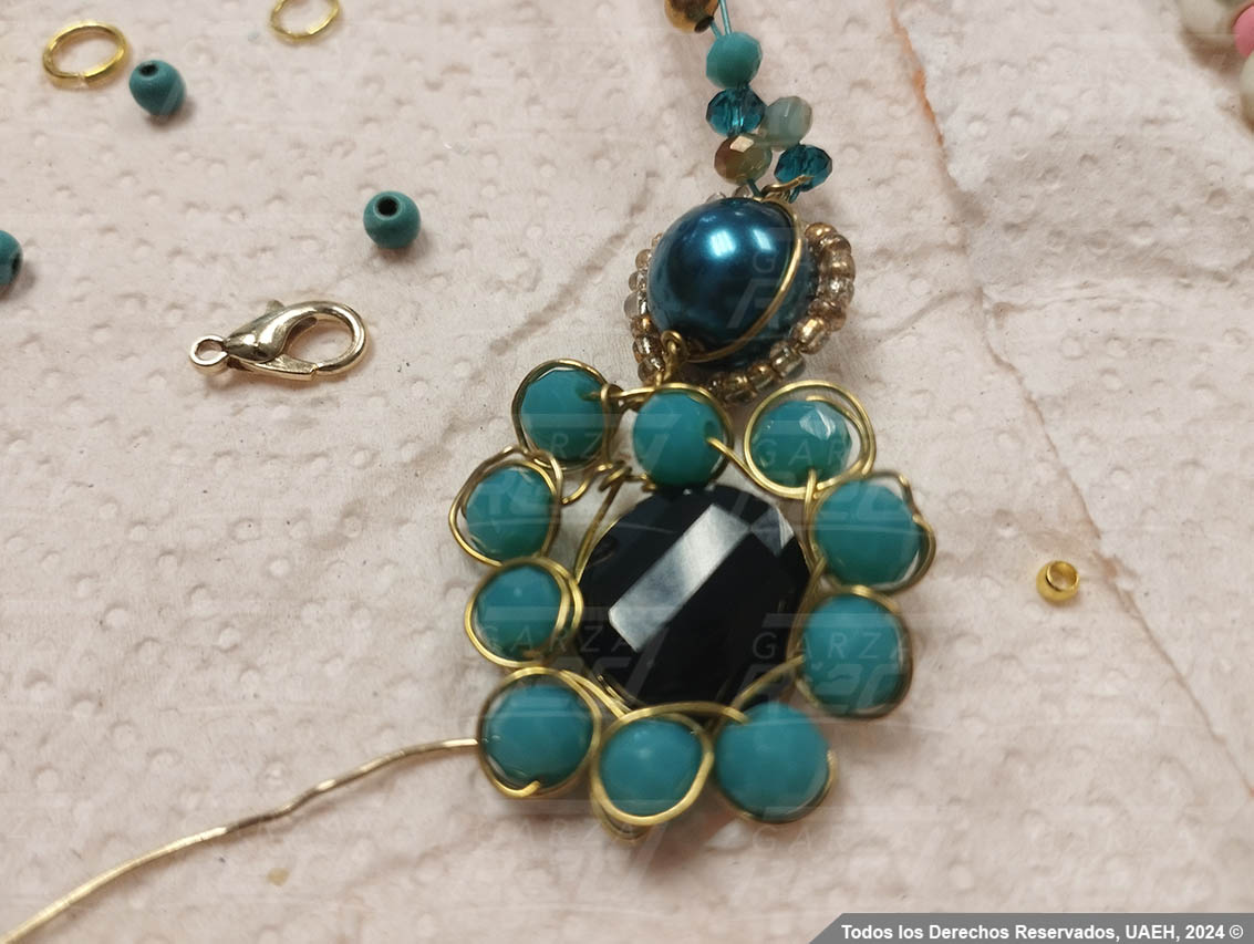 Curso de Bisutería en diferentes técnicas