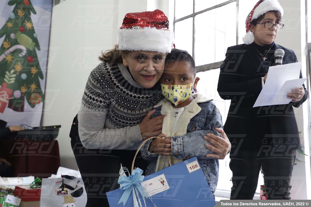 Entrega de obsequios navideños, Pachuca