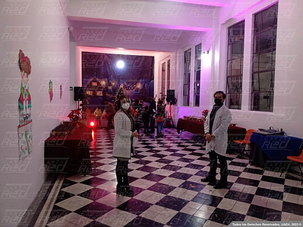 obsequios Navideños y Encendido de Luces 2020