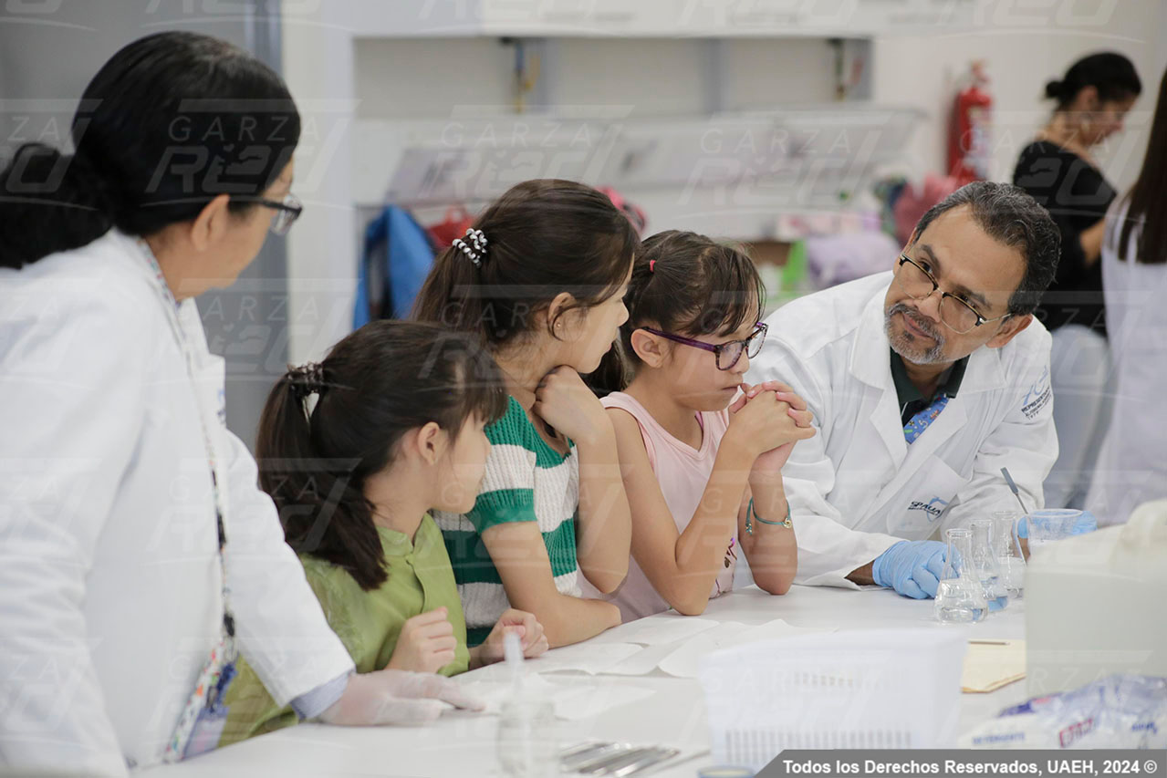 Mini Científicos Garza