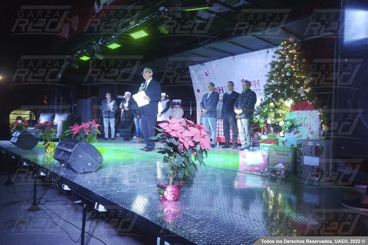 obsequios navideños, Escuela Superior de Tlahuelilpan