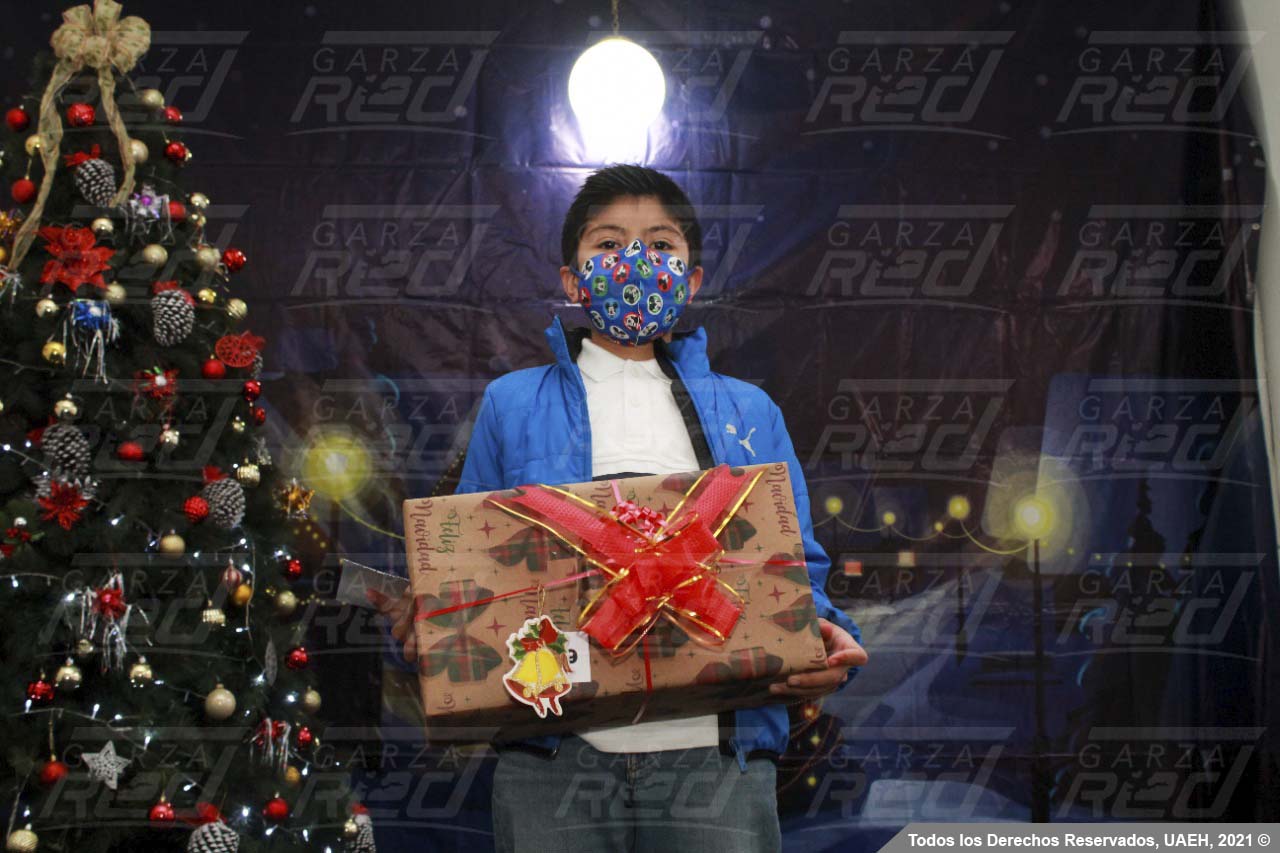 obsequios Navideños y Encendido de Luces 2021