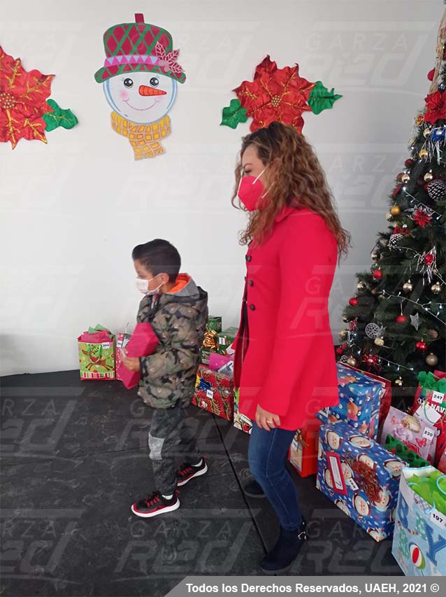 obsequios Navideños y Encendido de Luces 2021