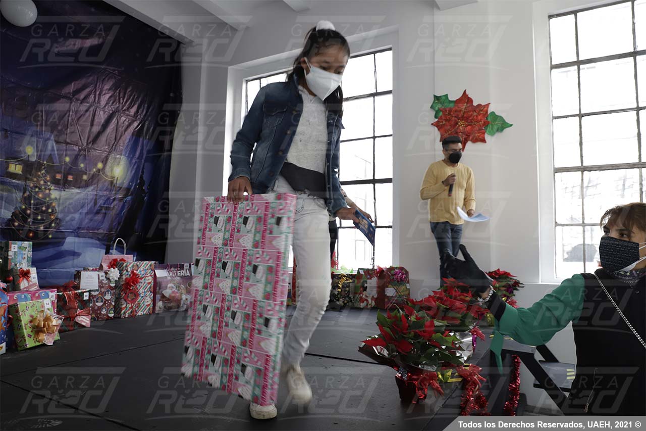 obsequios Navideños y Encendido de Luces 2021