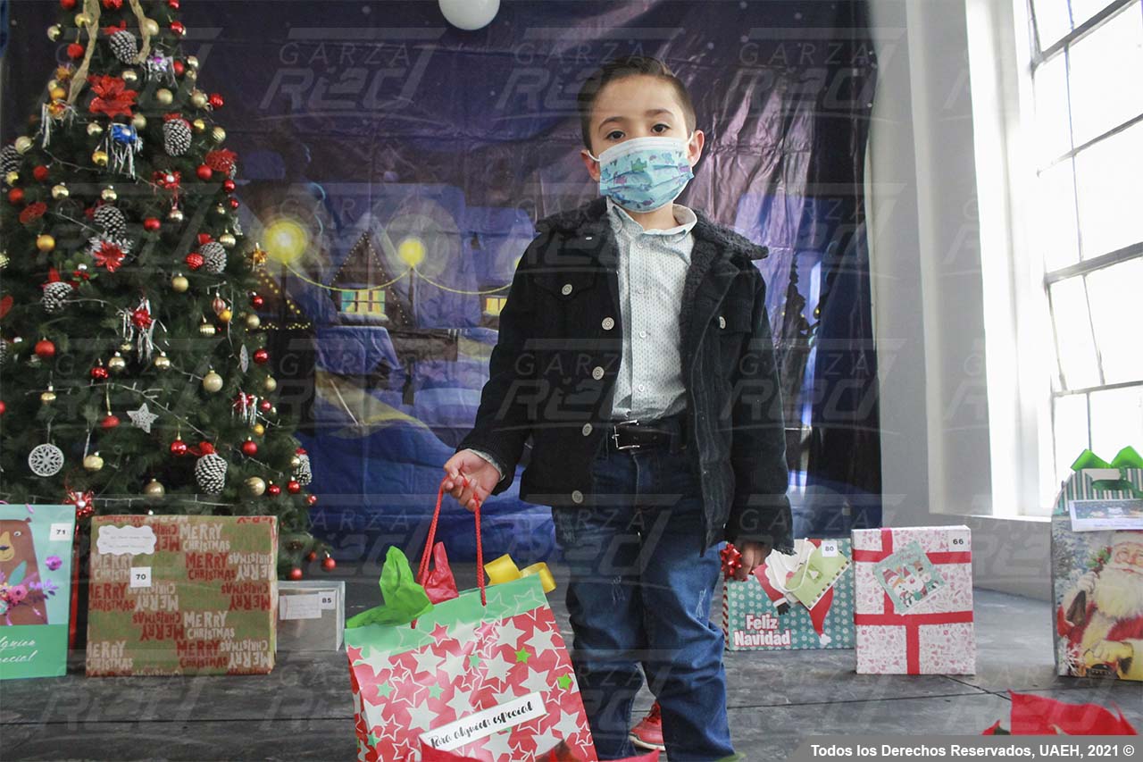 obsequios Navideños y Encendido de Luces 2021