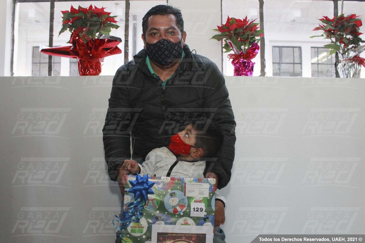 obsequios Navideños y Encendido de Luces 2021