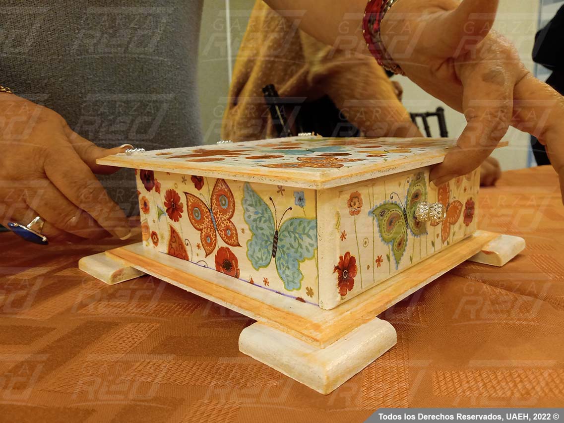 Curso de Pintura y servilleta alemana