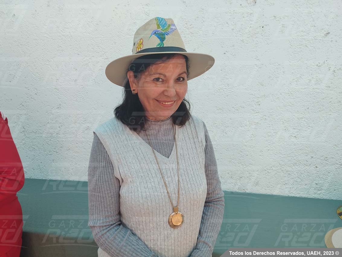 Taller de pintura en sombreros