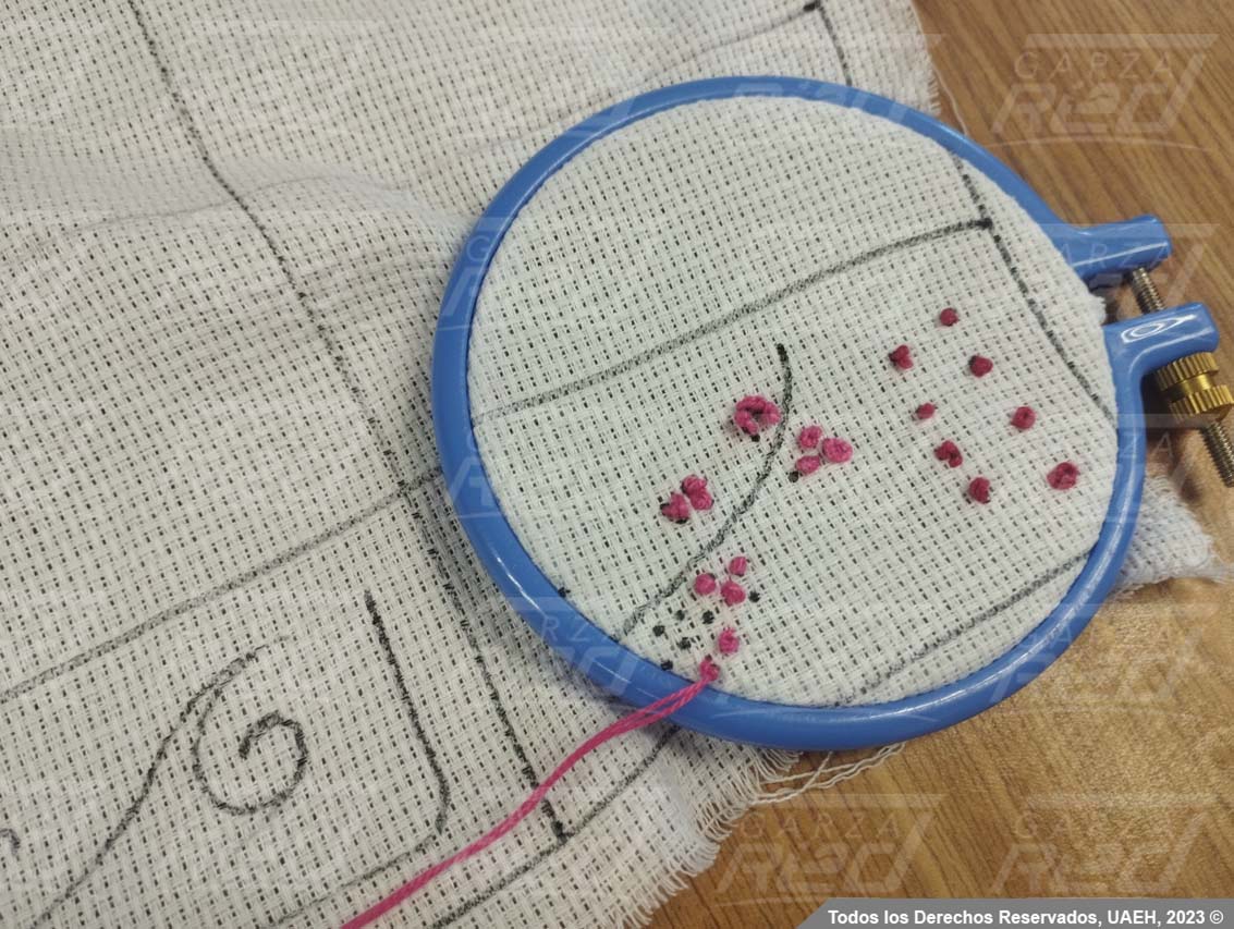 Taller de bordado Español y Rococó