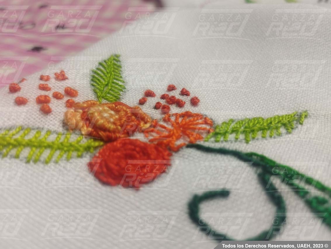 Taller de bordado Español y Rococó