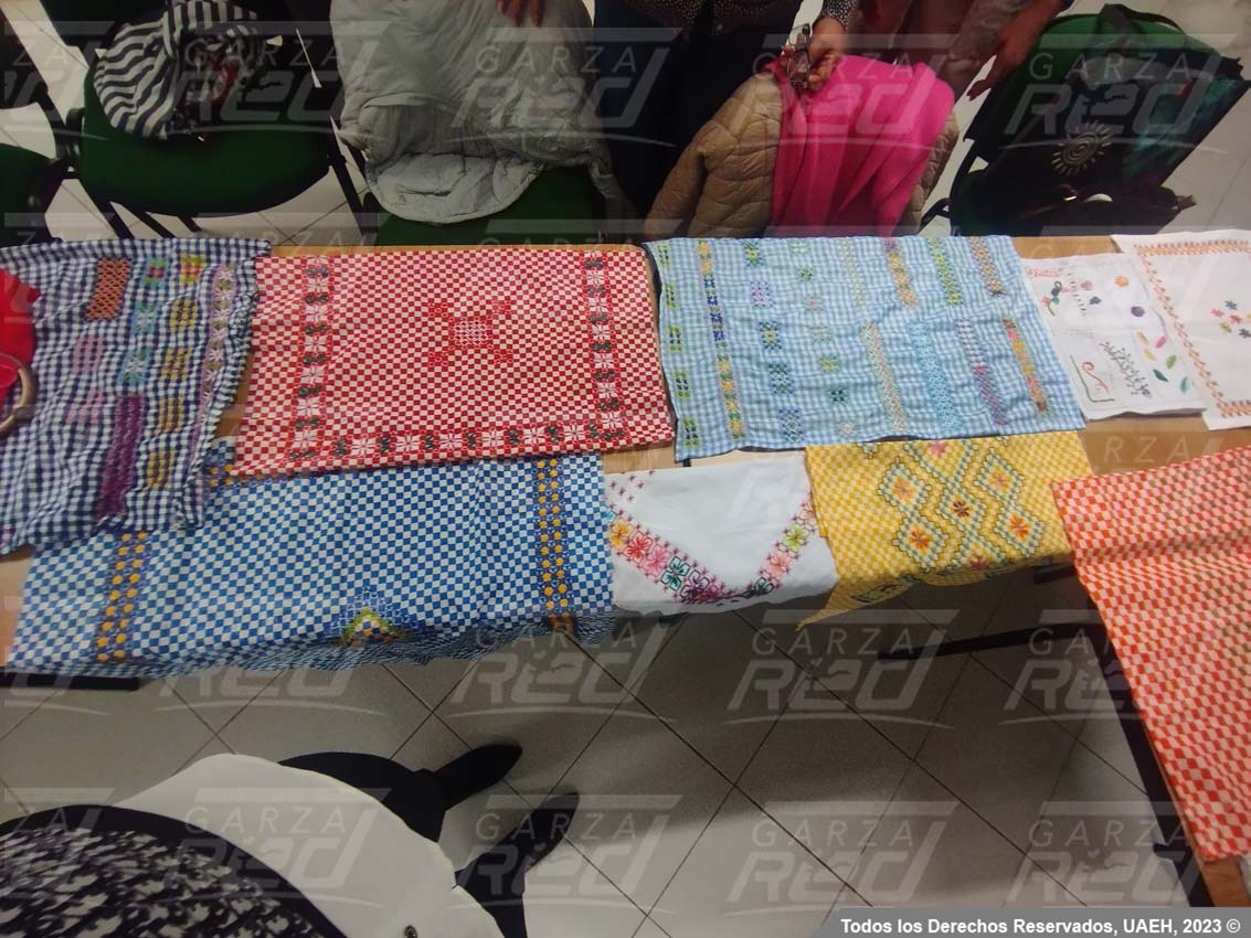 Taller de bordado Español y Rococó