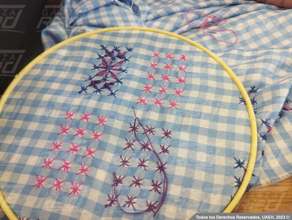 Taller de bordado Español y Rococó