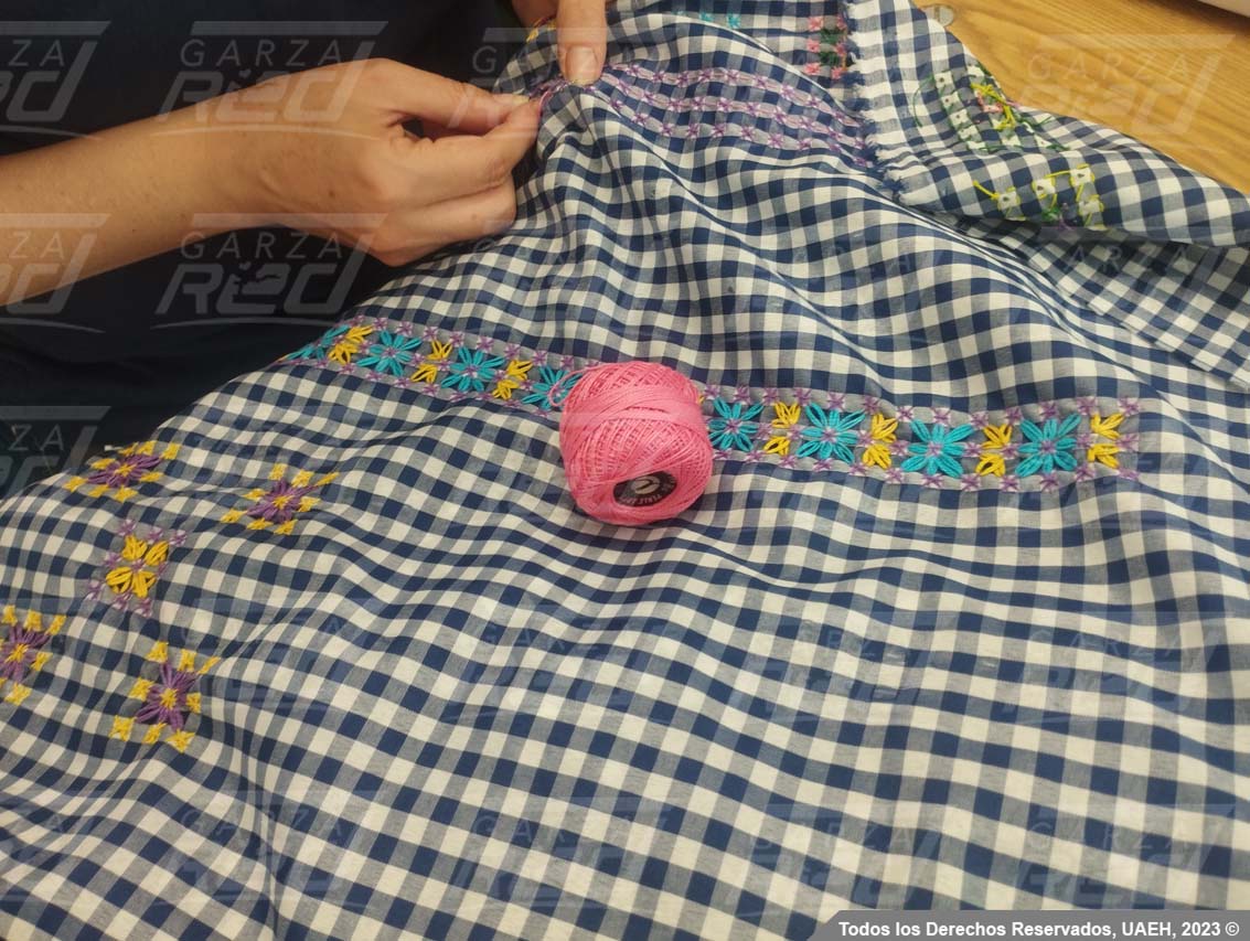 Taller de bordado Español y Rococó