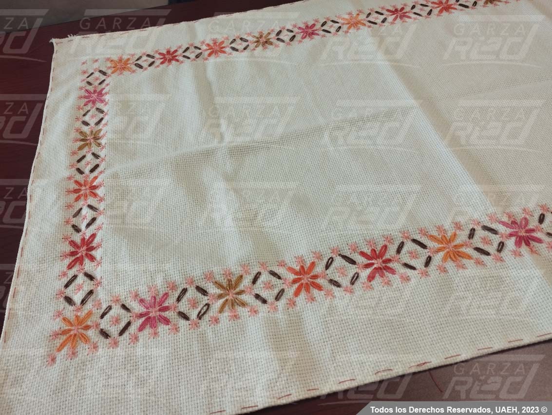 Taller de bordado Español y Rococó