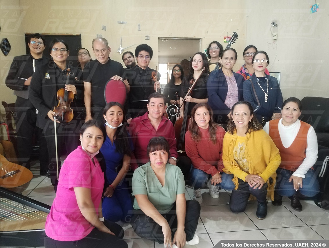 Visita a asilo: CENAGER